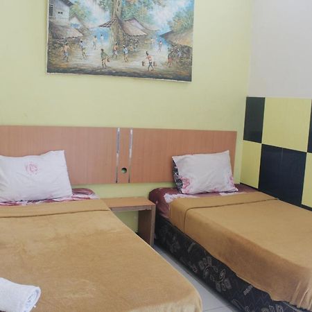 Olive Guest House Bumi Mas Raya Banjarmasin (South Kalimantan) Exterior foto