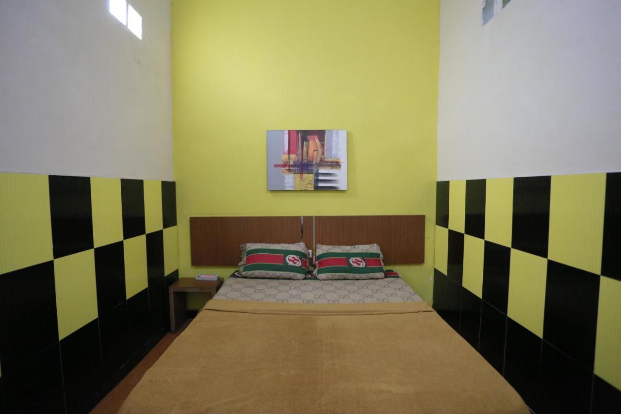 Olive Guest House Bumi Mas Raya Banjarmasin (South Kalimantan) Exterior foto